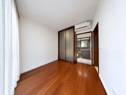 Slim Barracks Rise (D5), Condominium #628909871